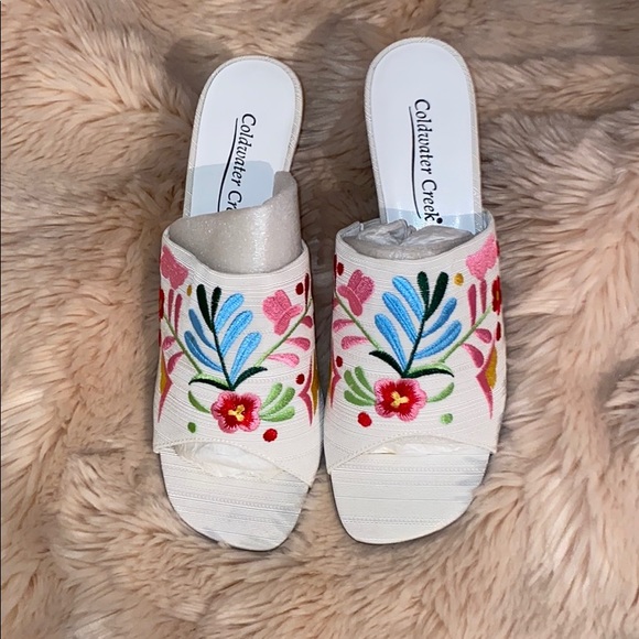 Coldwater Creek Shoes - Coldwater Creek embroidered sandals